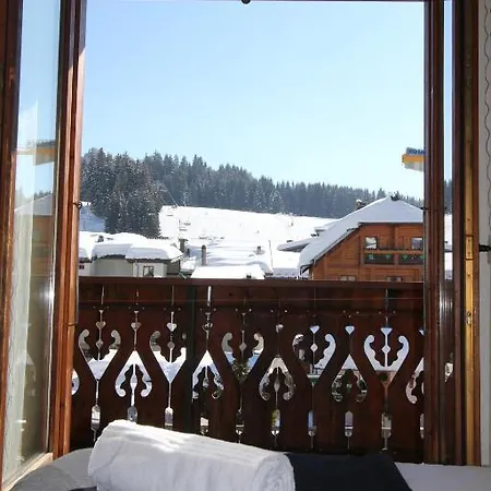 Le Boomerang Hotel 4*